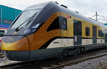 Milli Banliyö Treni'nde ilk set tamam... İlk set Sakarya'dan Gaziantep'e gidiyor