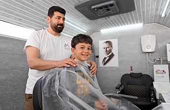 Mobil Kuaför aracından bayram traşı