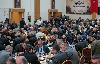 Taksi ve dolmuş esnafını buluşturan iftar!