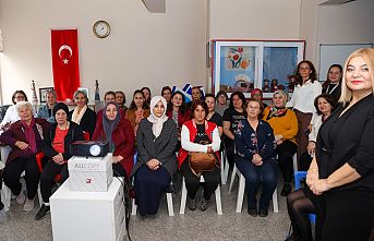  Yunusemre'den Aile İçi İletişim Semineri