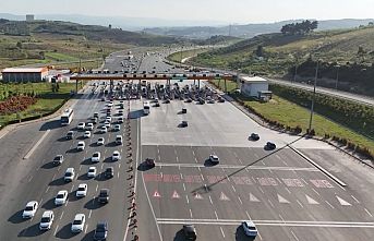 4 günde otoyolları 8,4 milyon araç kullandı