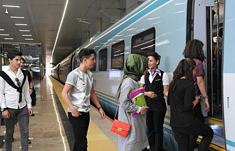 Raylarda bayram trafiği... 2,8 milyon yolcu taşındı
