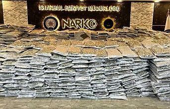 Uyuşturucu çetesine darbe! 880 kg Skunk ile 7 zehir taciri tutuklandı!
