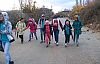 Demirci Küpeler Mahallesindeki öğrencilerin yol çilesi  manşetlere taşındı
