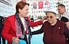 Kefen parası için aldığı bileziği Akşener’e taktı