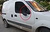 Motosikletiyle park halindeki otomobile çarptı 1 yaralı