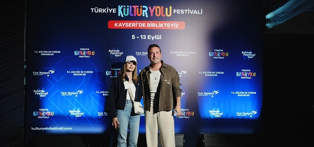 Oğuzhan Koç hayranlarıyla buluştu