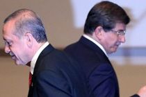 AKP'den Davutoğlu  istifaları devam ediyor