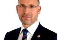 AKP'den İstifa eden Öztürk " Kuruluş felsefesinden uzaklaşıldı"