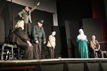 Ankara Ekin Tiyatrosu’ndan Akhisar’da muhteşem oyun