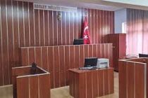 Oğluma iyi bakmıyorsun deyip gelinini mahkemeye verdi