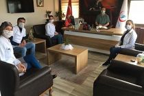 Eczacılardan örnek davranış