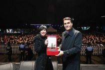 Aydilge şarkıları ve enerjisi ile Bursa’yı salladı
