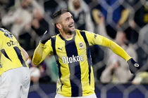 Fenerbahçe iyi oyunuyla 30 dakikada fişi çekti 3-0