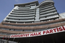 CHP Genel Merkezi’nde gerilim sürüyor: Murat Emir’den sert açıklamalar, İçişleri Bakanlığı görüşmesi duyuruldu
