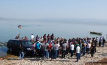 Gölmarmara gölünde gezi acı bitti 2 kişi öldü