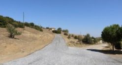 Yollarımız hep toz topraktı, araçlarımızla gidemiyorduk