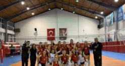 Turgutlu Belediyespor’un Kadın Takımları Doludizgin