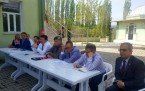Demirci Kaymakamı Mutlu Akyol Alaağaç Mahallesinde halk toplantısı yaptı