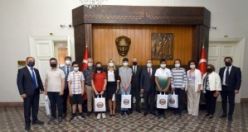 LGS Şampiyonları Ödüllendirildi