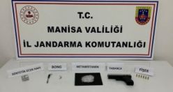 Uyuşturucu ve ruhsatsız silah ele geçirildi