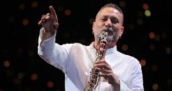 Hakan Altun ve Hüsnü Şenlendirici’den Müzik Ziyafeti