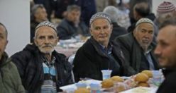Akhisar Belediyesi iftar sofrası Dağdere’de kuruldu