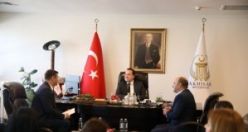 Akhisar’dan Makedonya’ya Kardeşlik Köprüsü