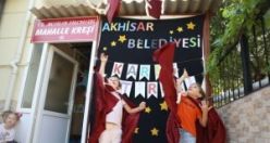 İlk Mezunlar Kepleri Havaya Attı