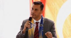Başkan Zeyrek Demirciyi Ziyaret Etti "Futbolcu Almak Yerine Demirci'ye Sıcak Asfalt Yapacağız"