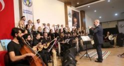 Turgutlu Belediyesi Türk Halk Müziği Korosundan Muhteşem Konser