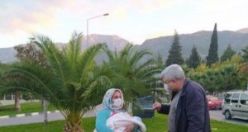 Çevre İllerden Gelip Çocukları Kullanarak Dileniyorlar