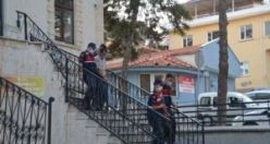 Demirci'de Hint Keneviri Operasyonunda sonuç; 2 kişi tutuklanarak cezaevine gönderildi