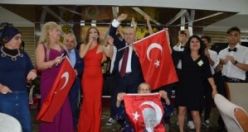 Manisalılar İzmir’de buluştu, coşku tavan yaptı
