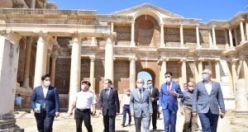Vali Karadeniz, Salihli Artemis Tapınağı ve Sardes Antik Kentinde İncelemelerde Bulundu