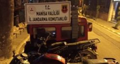 Aranıyordu! Evine baskın yapıldı uyuşturucu ve çalıntı motosikletler ele geçirildi
