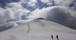 Manisa ’lı Dağcılar, Türkiye’nin Zirvesinde