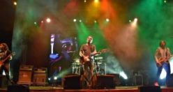 Mor ve Ötesi’nden Akhisar’da Muhteşem Konser