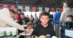 Ramazan’ın İlk Gününde Binlerce Vatandaş Büyükşehir İle İftar Yaptı