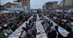 Büyükşehir, Ramazan’ın Bereketini Köprübaşı’nda Paylaştı
