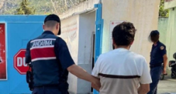 Konut ve bağ evlerini soyuyordu! Jandarma enseledi!