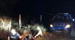 Koruma altındaki mozağin yanında kaçak kazı yaparken yakalandılar