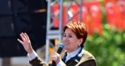 Akşener Manisa’da Soylu’ya gönderme…