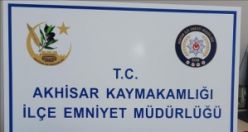 Uyuşturucu ve ruhsatsız silah bir arada
