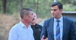 “BİR AVUÇ İNSANA, BİN AVUÇ İNSANI KÖLE YAPMAYA ÇALIŞIYORLAR”