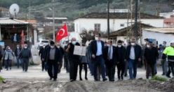 Çiftçiler 17 Yıllık Yol İsyanını CHP’ye Anlattı
