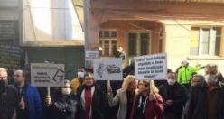 Vatandaşlar yüksek elektrik faturalarını protesto etti