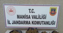 Toprağa gömülü kubar esrar ele geçirildi