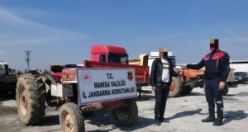 Çalınan traktör ve römork sahibine teslim edildi! 5 kişi  gözaltına alındı