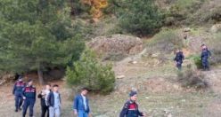 Spil dağında mahsur kalan 4 kişi kurtarıldı